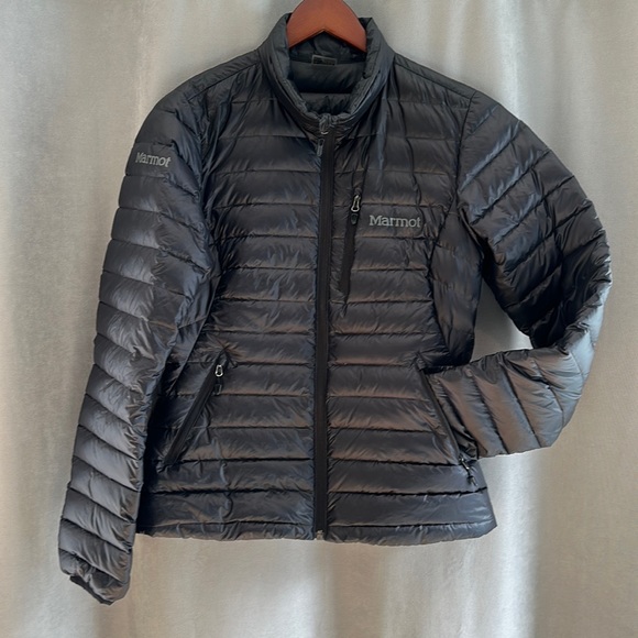 Marmot Jackets & Blazers - Marmot puffy jacket - size small